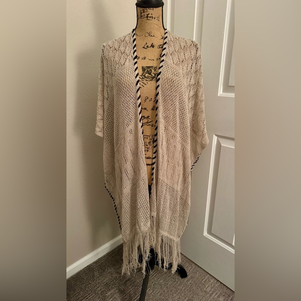 NEW POL Cream Crochet Fringe Kimono Cardigan, Size Large